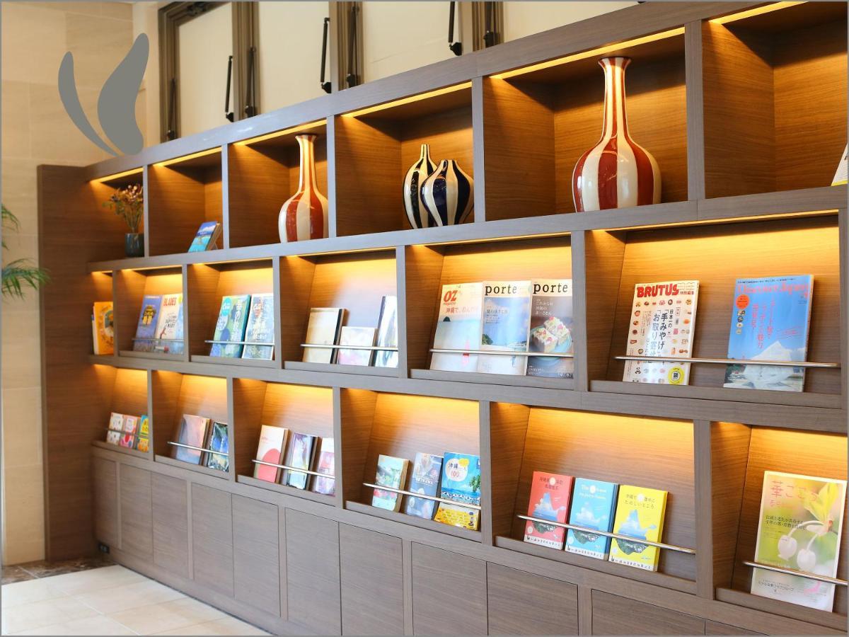 Almont Hotel Naha Omoromachi Екстериор снимка