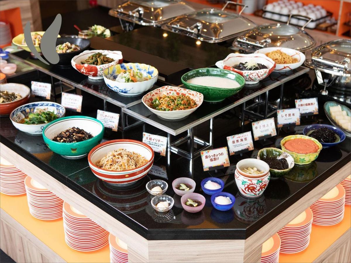 Almont Hotel Naha Omoromachi Екстериор снимка