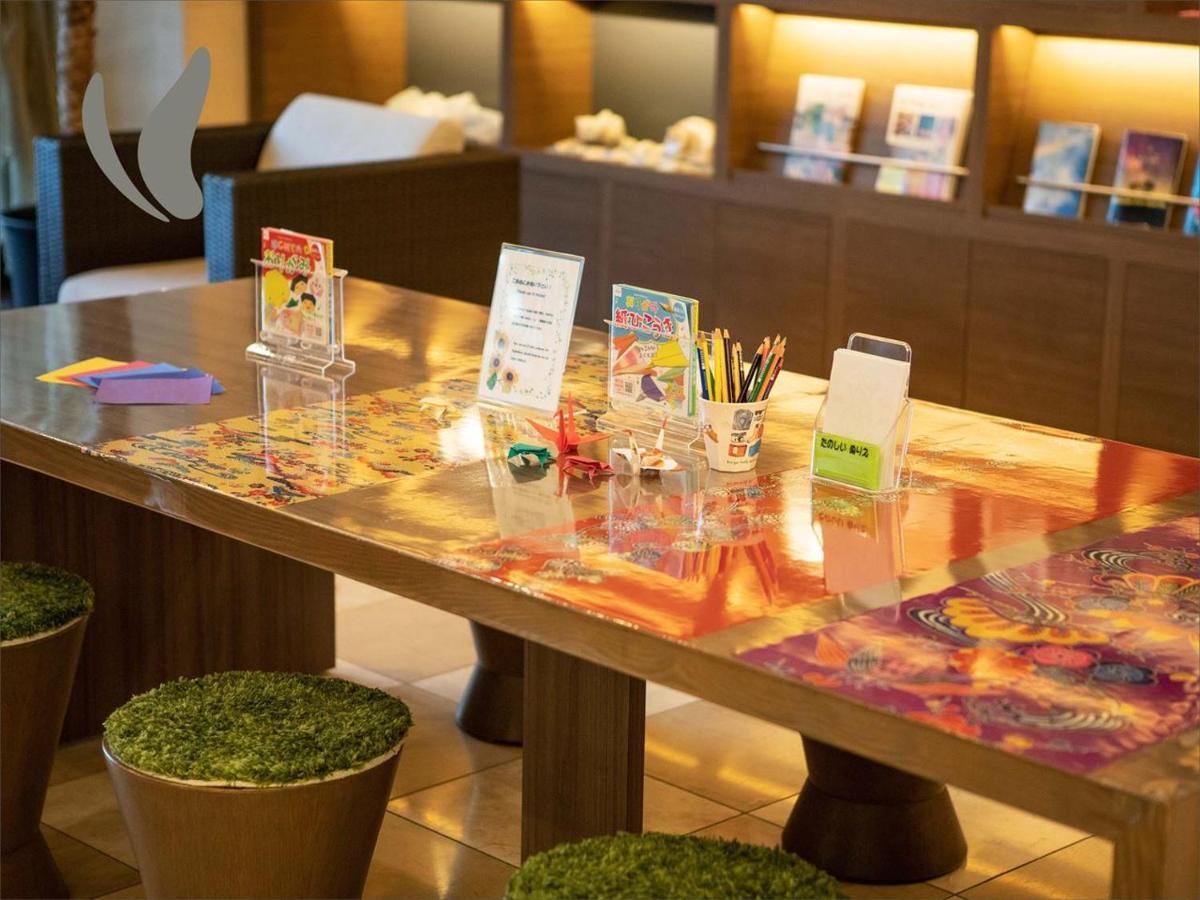 Almont Hotel Naha Omoromachi Екстериор снимка